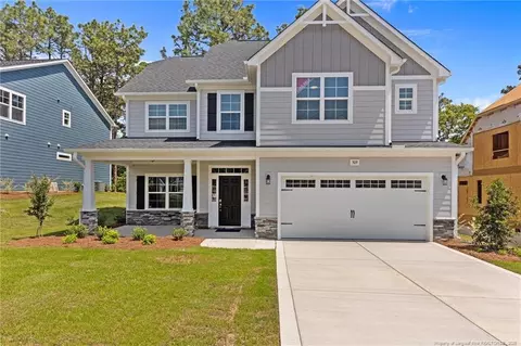 509 Watauga Ln, Aberdeen, NC 28315