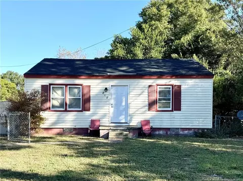 818 Veda St, Fayetteville, NC 28306