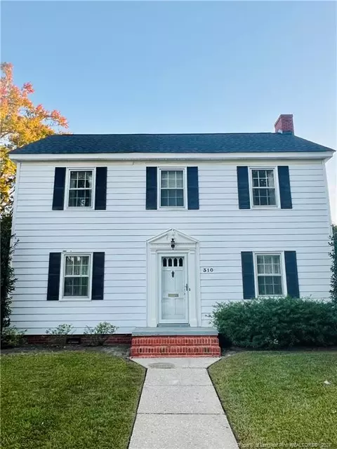 310 E 19th St, Lumberton, NC 28358