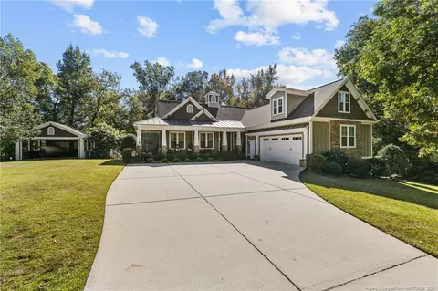 6310 River Ridge Rd, Fayetteville, NC 28311