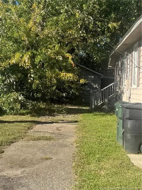100 W C St, Erwin, NC 28339 photo 3