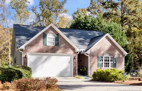 105 Sandhurst Pl, Southern Pines, NC 28387