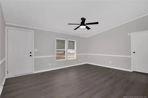 564 E Mcrainey Rd, Saint Pauls, NC 28384 photo 15