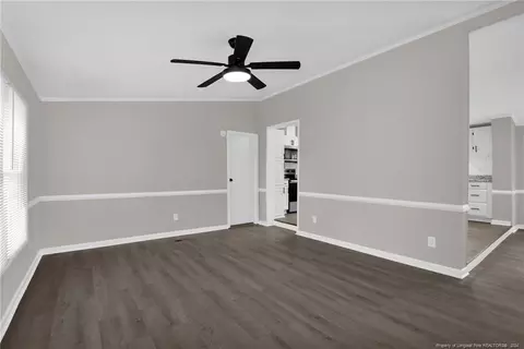 564 E Mcrainey Rd, Saint Pauls, NC 28384 photo 16