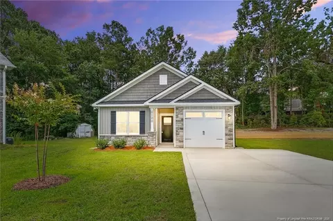 6100 Garden Ct, Fayetteville, NC 28311