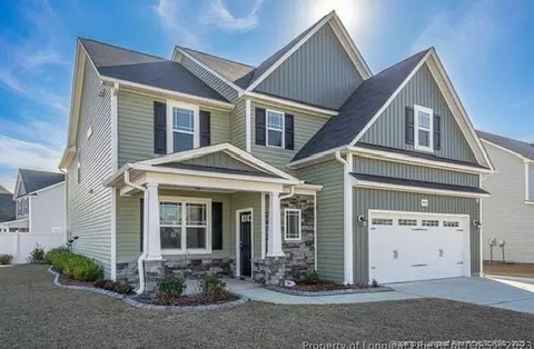 4435 Low Oak Ct, Parkton, NC 28371