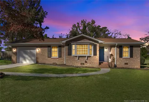 6223 Cool Shade Dr, Fayetteville, NC 28303