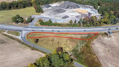 6450 Us 70 Hwy E, Princeton, NC 27569