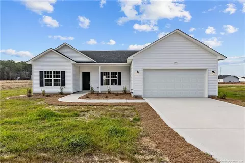 145 Orchard Ln, Parkton, NC 28371