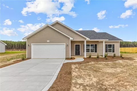 184 Orchard Ln, Parkton, NC 28371