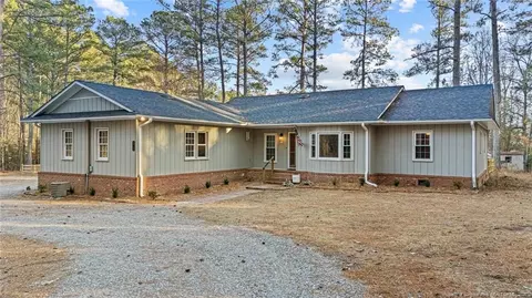 295 Hardee Branch Rd, West End, NC 27376