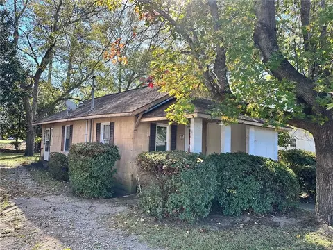 406 Union Chapel Rd, Pembroke, NC 28372