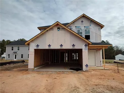 810 Tori Dr, Spring Lake, NC 28390