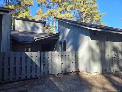 166 Cranes Cv, Vass, NC 28394