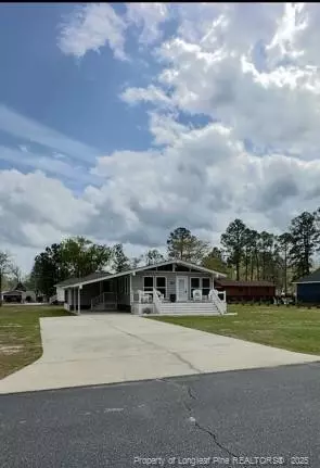 88 Lake Shore Dr, White Lake, NC 28337