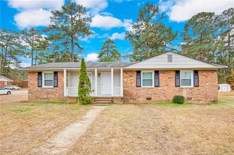 2307 Lake Ave, Fayetteville, NC 28301