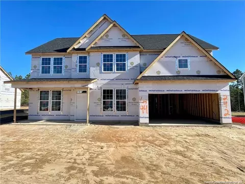 242 Pinnacle Ct, Raeford, NC 28376