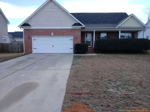 4457 Home Stakes Dr, Parkton, NC 28371