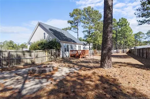 Exterior - 696 Valley Oak Dr, Bunnlevel, NC 28323 photo 5 of 6