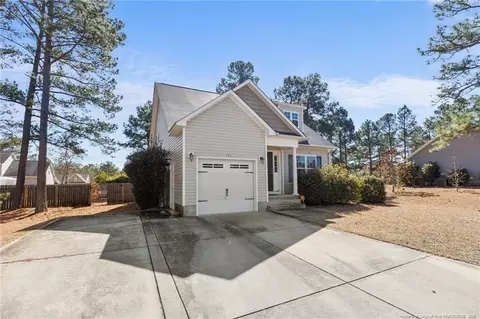 Exterior - 696 Valley Oak Dr, Bunnlevel, NC 28323 photo 2 of 6