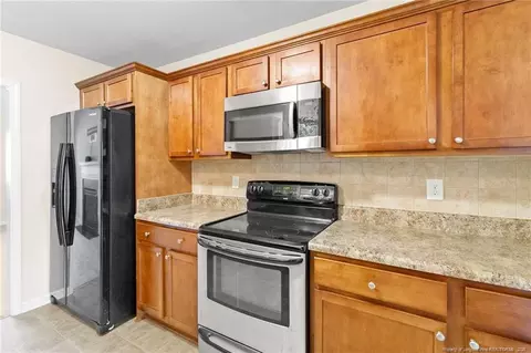 Kitchen - 696 Valley Oak Dr, Bunnlevel, NC 28323 photo 2 of 2