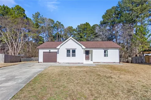 3330 Balero Ct, Spring Lake, NC 28390