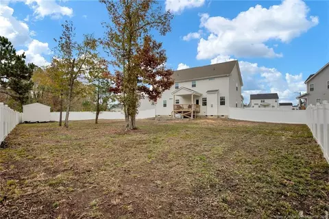 Exterior - 48 Hemming Ct, Cameron, NC 28326 photo 7 of 9