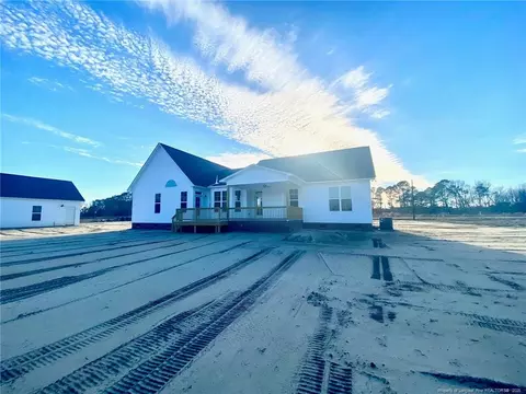 Exterior - 3034 Dinwiddle Dr, Wade, NC 28395 photo 3 of 7