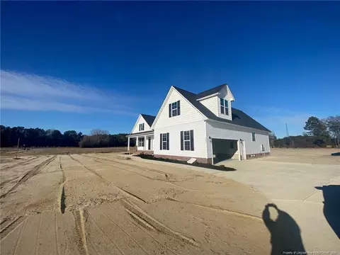 Exterior - 3034 Dinwiddle Dr, Wade, NC 28395 photo 6 of 7