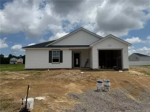952 Sapphire Stone Ln, Hope Mills, NC 28348