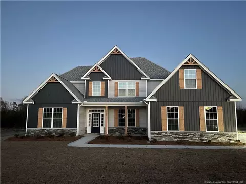1823 Smith Farm St, Fayetteville, NC 28306