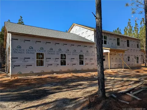 965 Nighthawk Loop, Aberdeen, NC 28315 photo 2