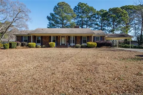 2511 Fordham Dr, Fayetteville, NC 28304