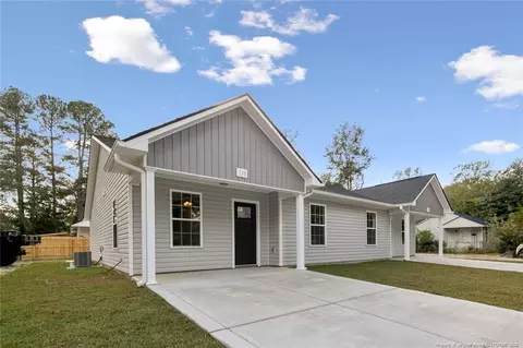 534 E 538 E 6th Ave, Raeford, NC 28376 photo 3
