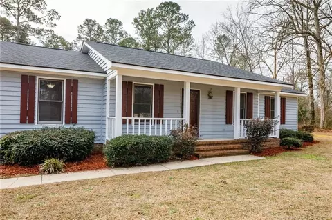 245 Old Nc 20 Hwy, Saint Pauls, NC 28384