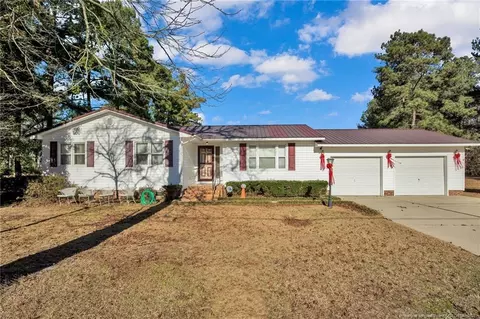 334 Pinelake Rd, Pembroke, NC 28372