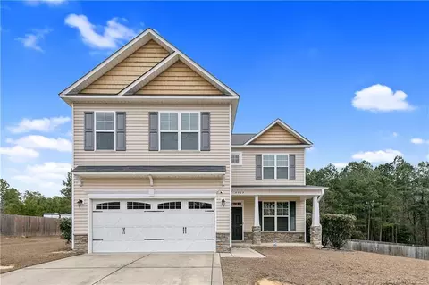 4964 Aberdeen Rd, Raeford, NC 28376