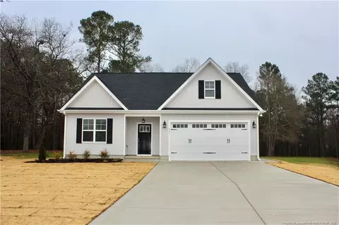 421 Cottle Lake Dr, Coats, NC 27521