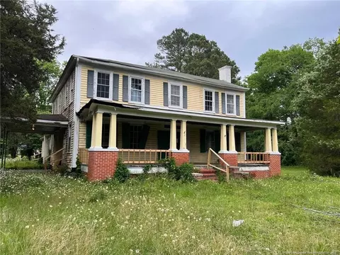 1310 W Church St, Laurinburg, NC 28352