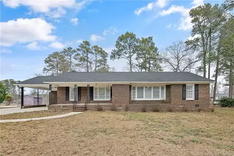 60 Nash Rd, Saint Pauls, NC 28384