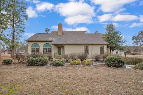 645 Veterans Rd, Saint Pauls, NC 28384