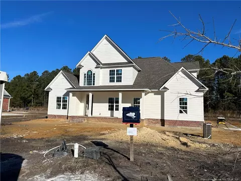 505 Autumn Leaf Ct, Lumberton, NC 28360