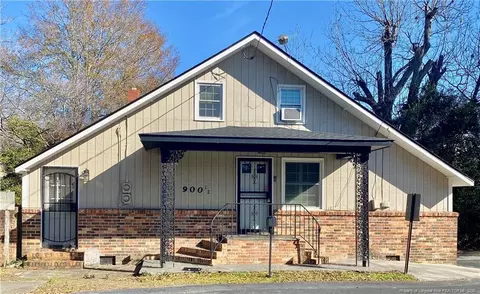 900 12 N Chestnut St, Lumberton, NC 28358