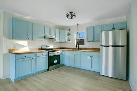 Kitchen - 189 Zenobia Ave, Lillington, NC 27546 photo 2 of 3