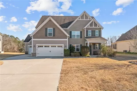 135 Farmhouse Ln, Carthage, NC 28327
