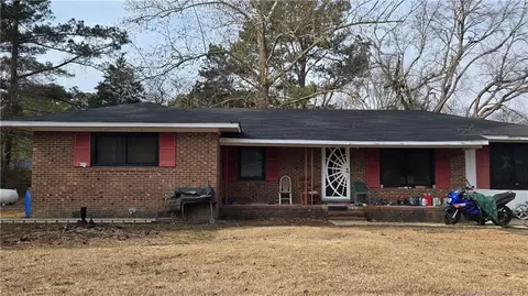1705 Kenwood Ave, Spring Lake, NC 28390