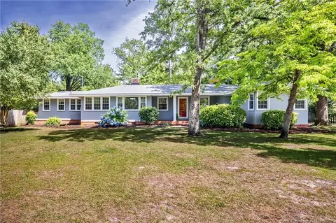 509 Vista Dr, Fayetteville, NC 28305