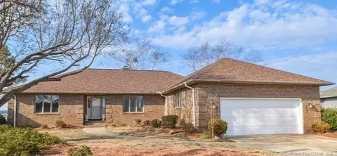 861 Castleberry Ct, Vass, NC 28394