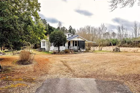 1685 Brisson Rd, Parkton, NC 28371
