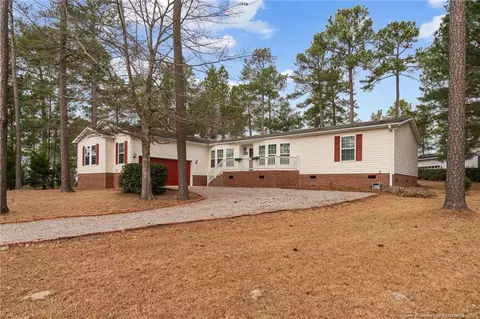 16 Summer Breeze Ct, Cameron, NC 28326